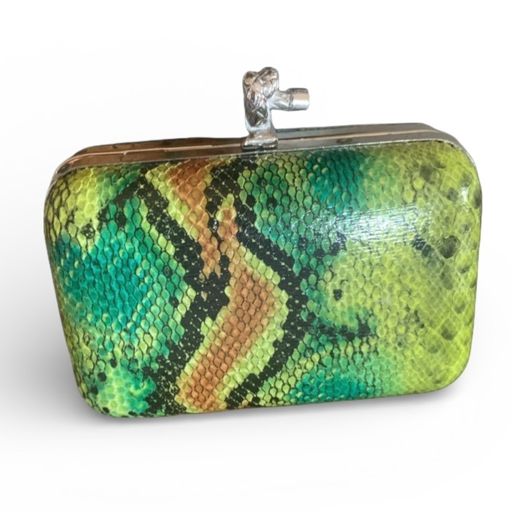 Bright "SNAKE’ CLUTCH Hard Side, Wasabi Green/Yellow, silver knot clasp. EUC